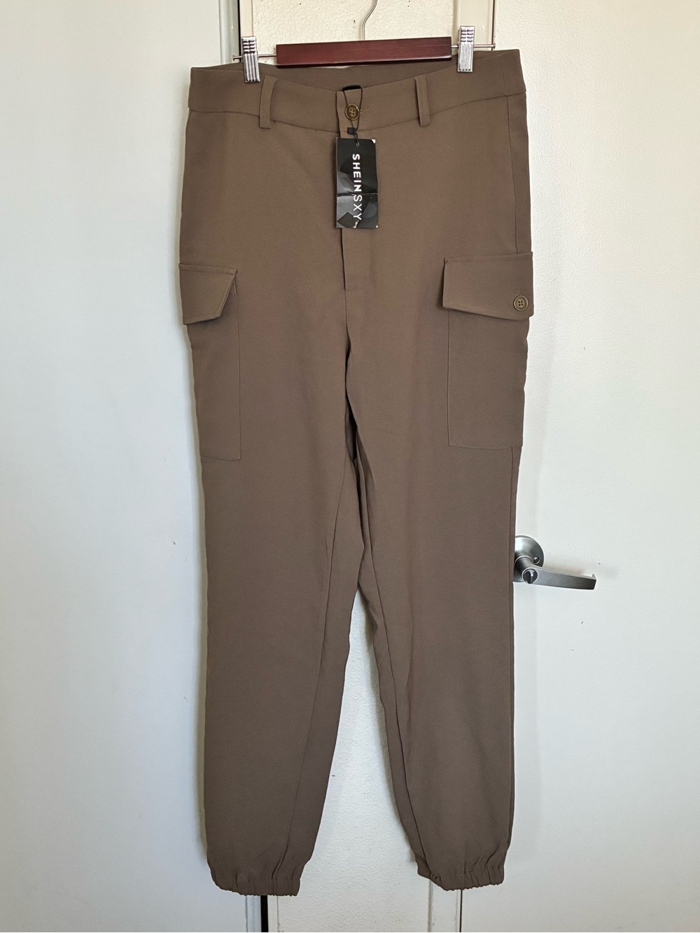 NWT Shein Women Brown Cargo Jogger Pants- Size L